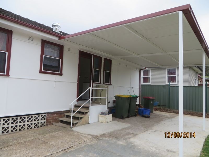 – Strickland Crescent, Ashcroft NSW 2168