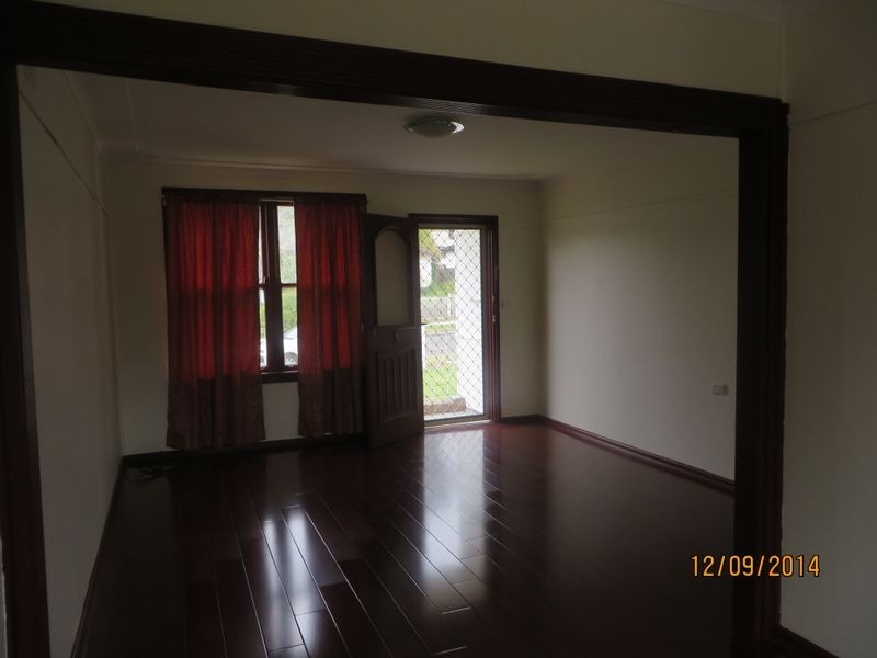 – Strickland Crescent, Ashcroft NSW 2168