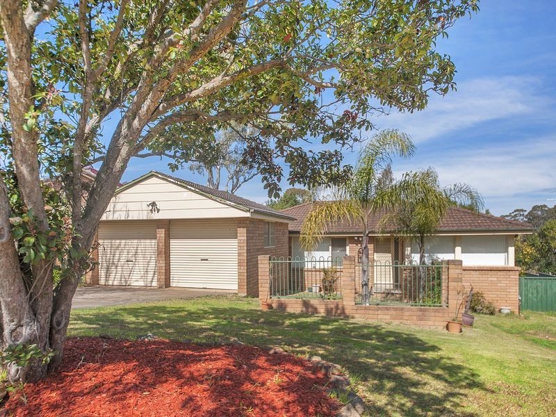 – Aminya Crescent, Bradbury NSW 2560