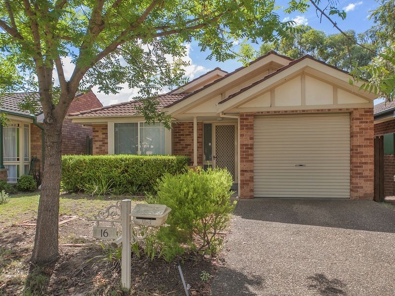 16 Tomago Court, Wattle Grove NSW 2173