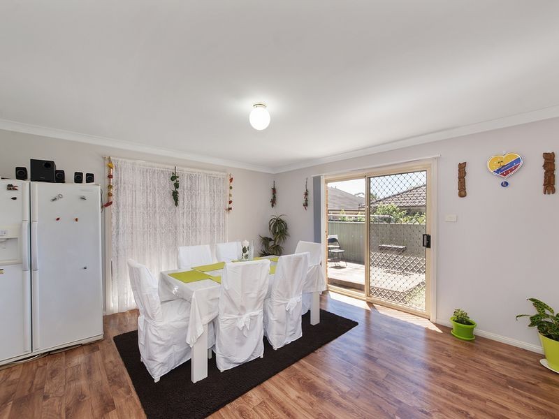 16 Tomago Court, Wattle Grove NSW 2173