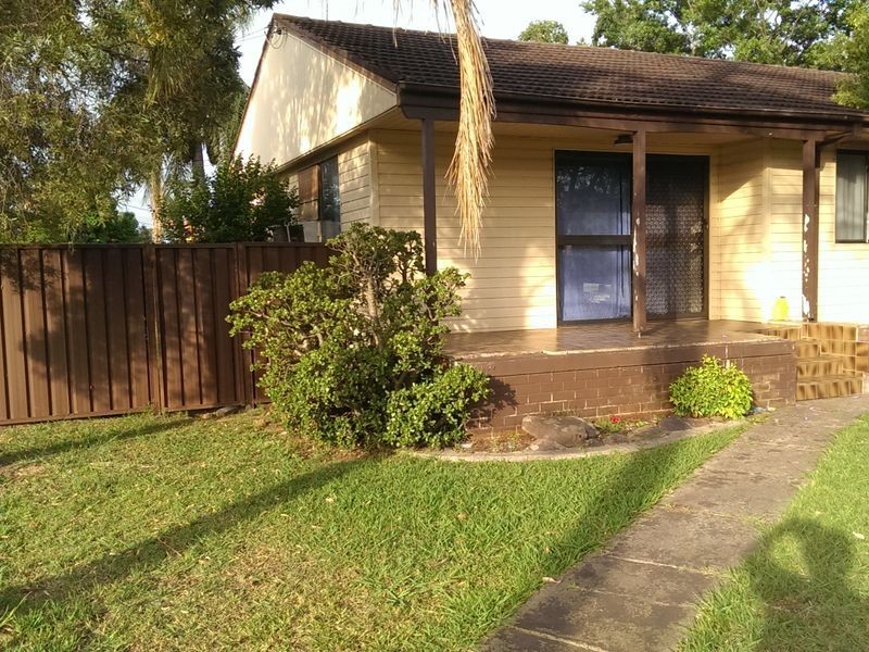 65 Gabo Crescent, Sadleir NSW 2168