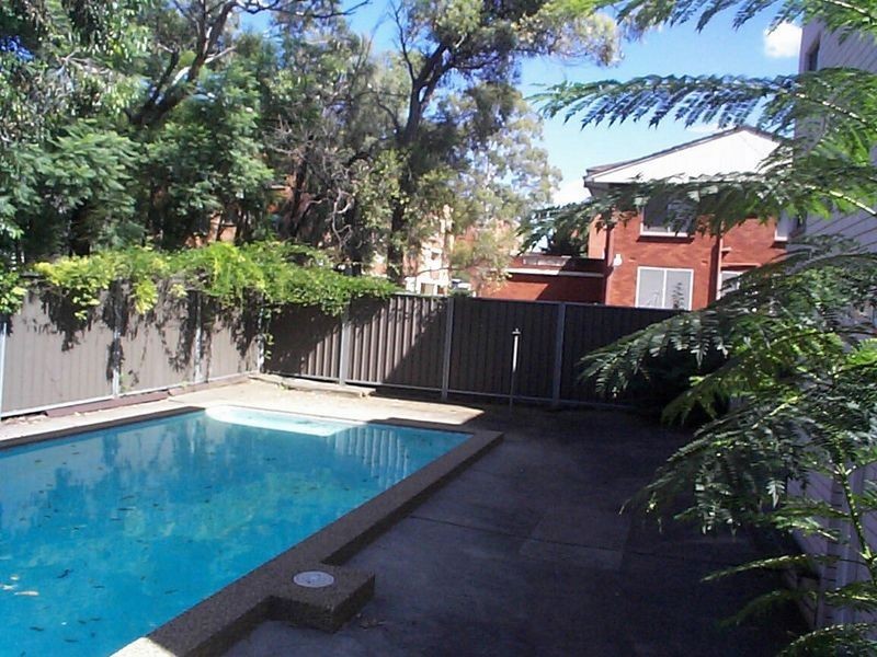 21/34 Remembrance Avenue, Warwick Farm NSW 2170