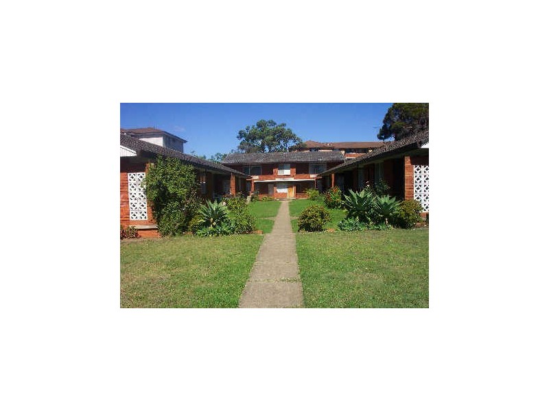 9/36 Remembrance Avenue, Warwick Farm NSW 2170