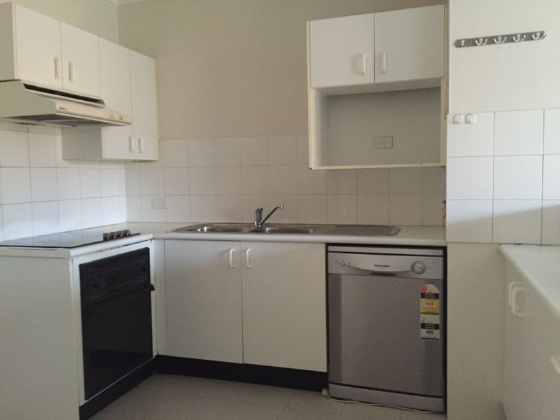 71/2 Riverpark Drive, Liverpool NSW 2170