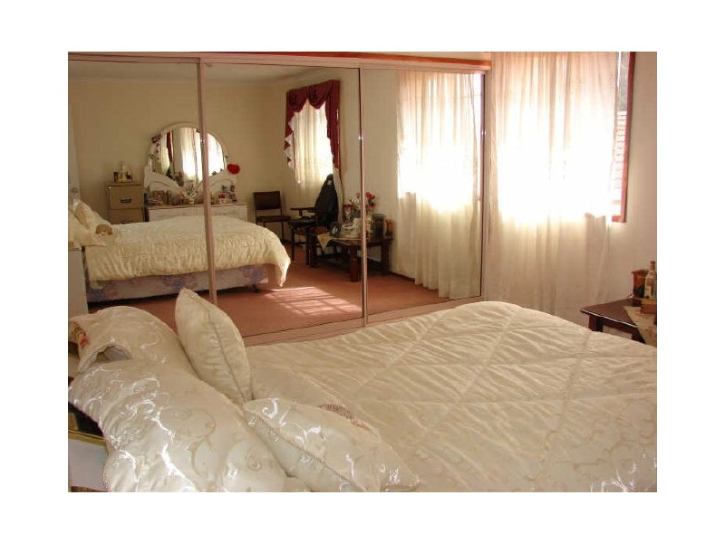 Hinchinbrook NSW 2168