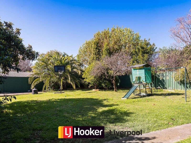 40 Gibson Avenue, Casula NSW 2170