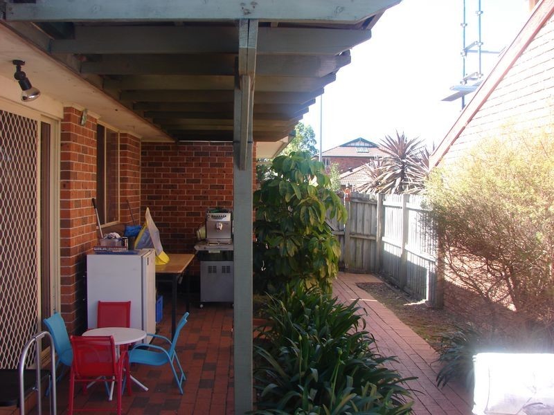 3 Kinross Court, Wattle Grove NSW 2173