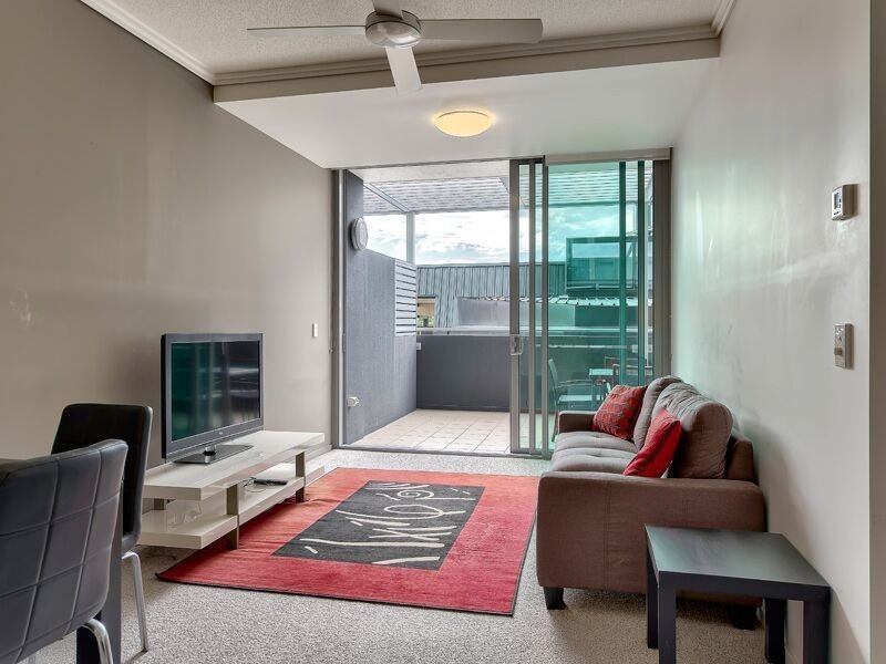 30105/2 Harbour Road, Hamilton QLD 4007