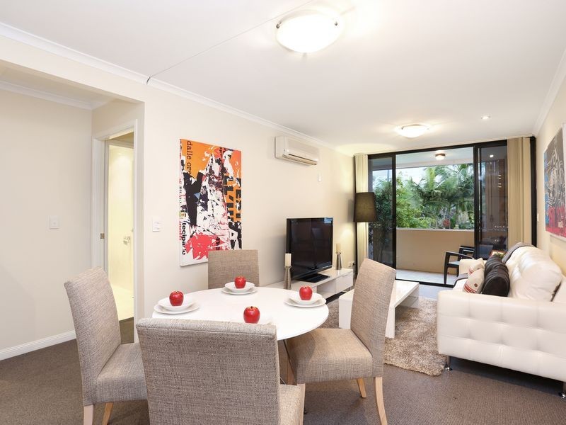 8/14 Macquarie Street, Teneriffe QLD 4005