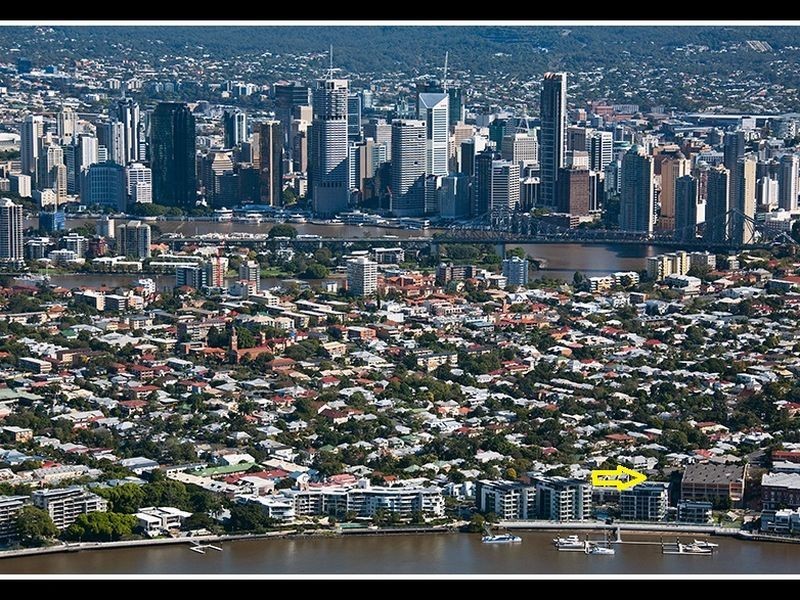 8/14 Macquarie Street, Teneriffe QLD 4005