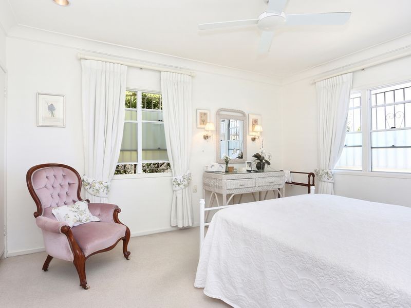 58 Crescent Road, Hamilton QLD 4007