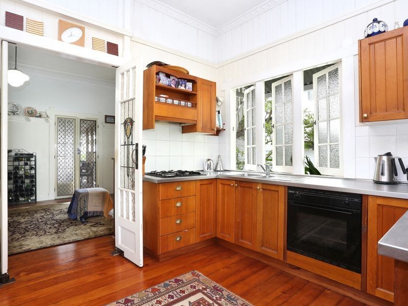 49 Collins Street, Clayfield QLD 4011