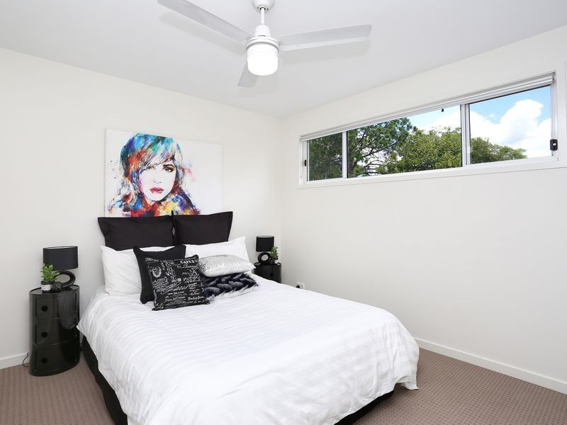2/93 York Street, Nundah QLD 4012
