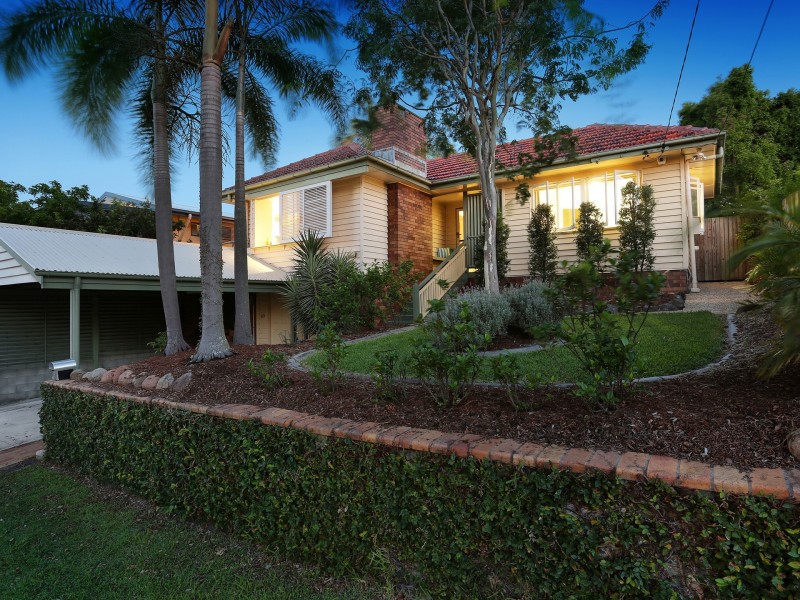 53 Miles Street, Clayfield QLD 4011