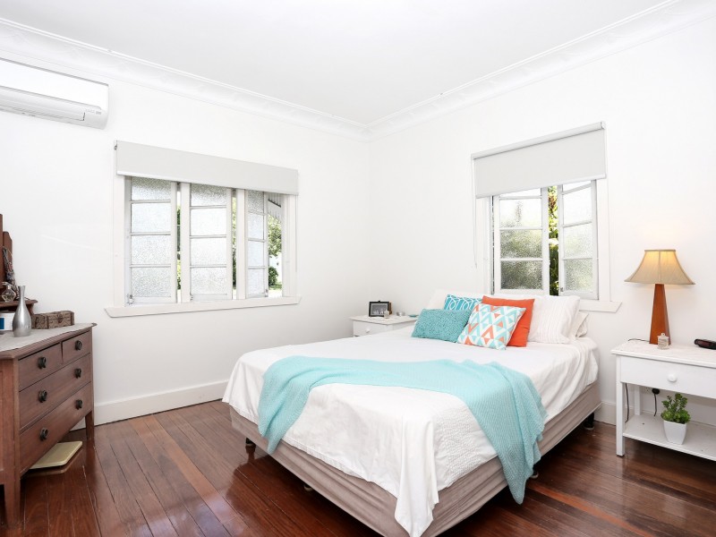 83 Pring Street, Hendra QLD 4011