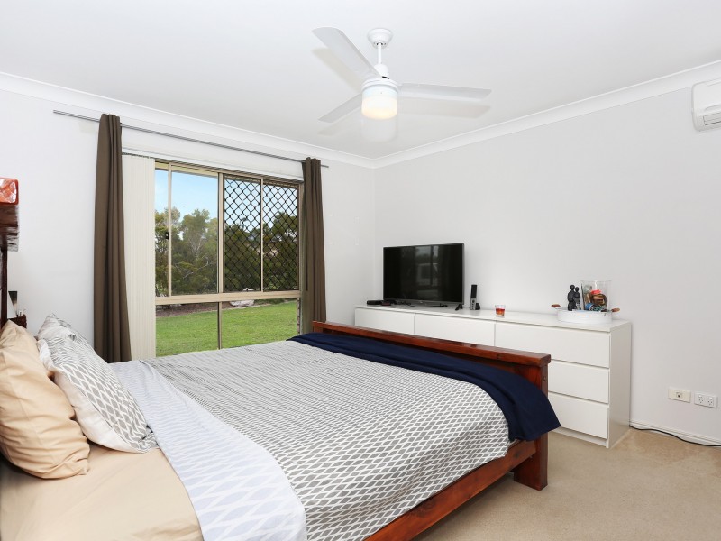 12 Nambung Place, Parkinson QLD 4115