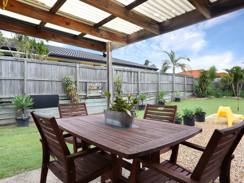 12 Nambung Place, Parkinson QLD 4115