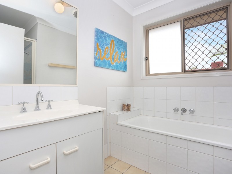 12 Nambung Place, Parkinson QLD 4115