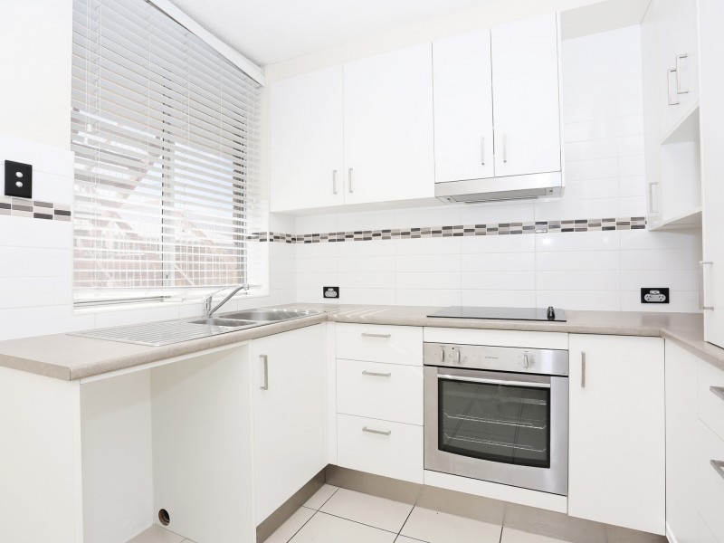 Unit 1/2 Franz Road, Clayfield QLD 4011