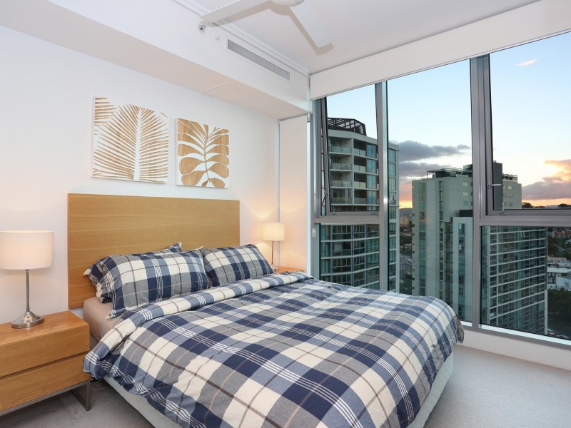 Unit 21702/8 Harbour Road, Hamilton QLD 4007