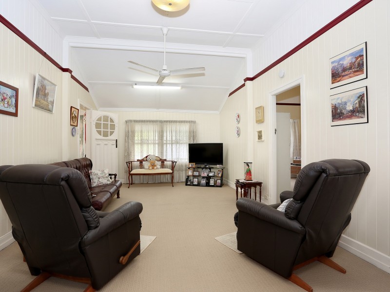 28 Solar Street, Coorparoo QLD 4151