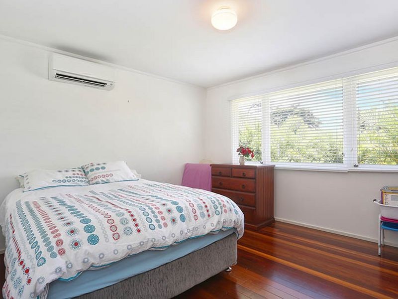 64 Hodgson Street, Zillmere QLD 4034