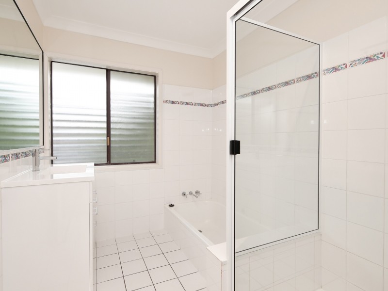 30 Turnmill Street, Macgregor QLD 4109