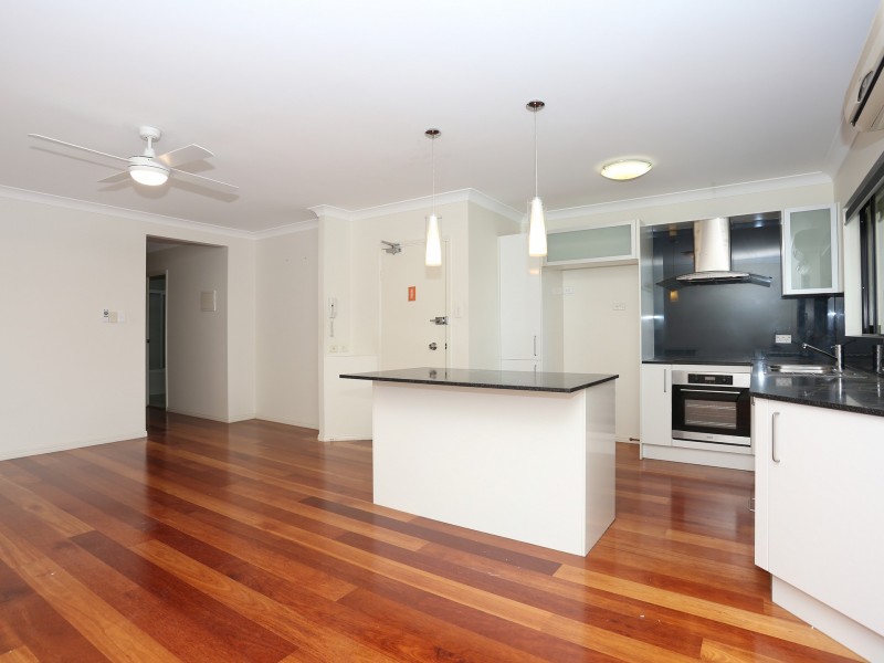 13/11 London Street, Nundah QLD 4012