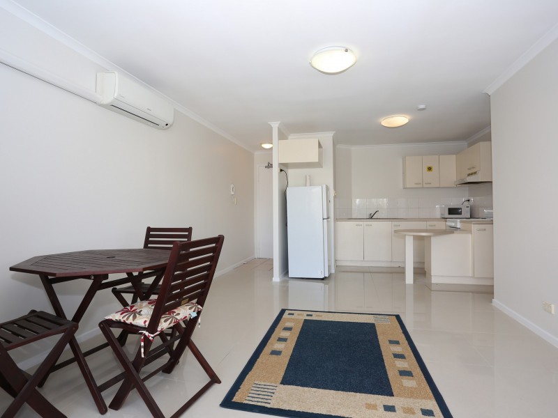 28/9 Durham Street, St Lucia QLD 4067