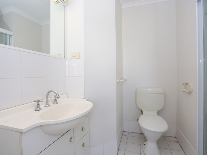 28/9 Durham Street, St Lucia QLD 4067