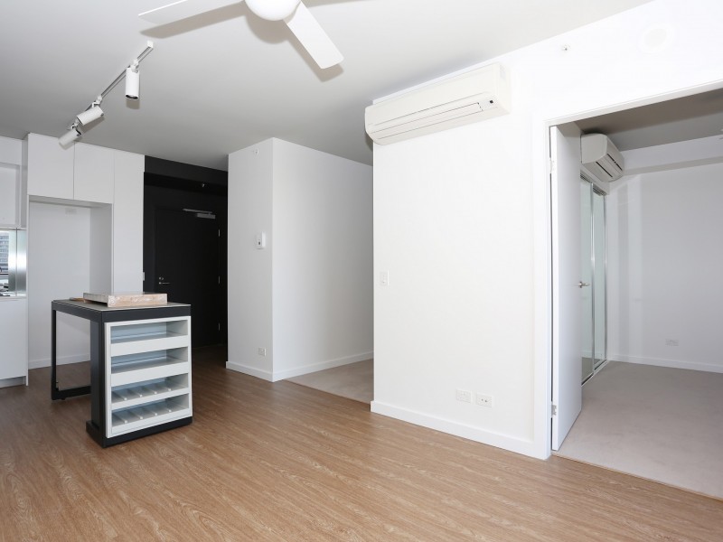 904/11 Carriage Way, Bowen Hills QLD 4006