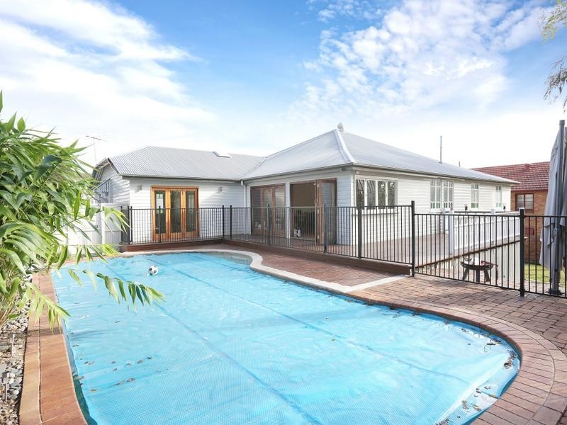 6 Creswick Street, Clayfield QLD 4011