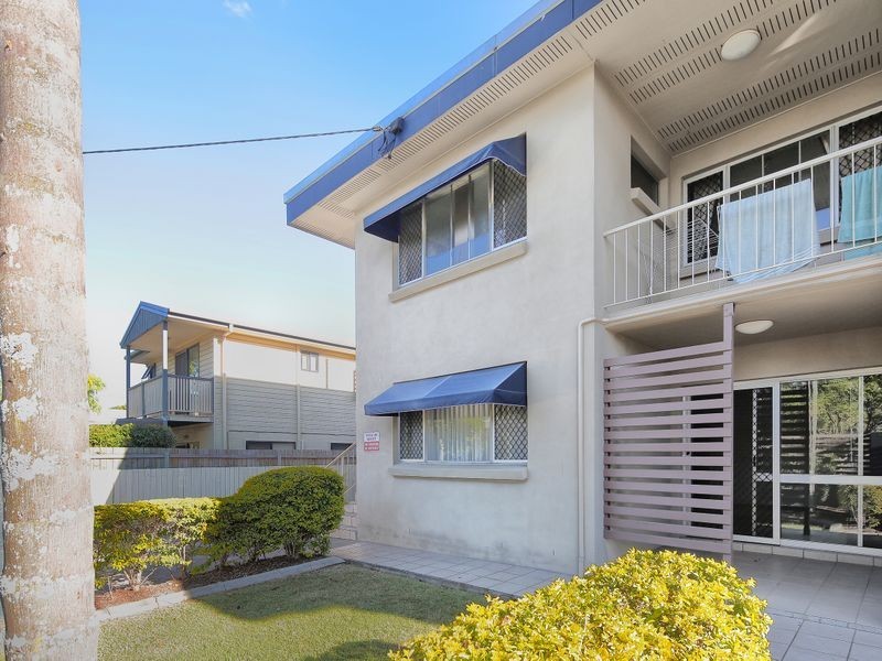 2/161 Flower Street, Northgate QLD 4013