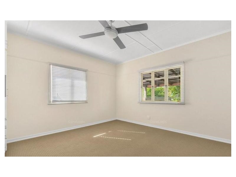 19 Woodville Street, Hendra QLD 4011