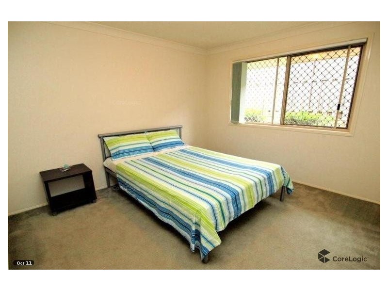 6 Bengar Place, Seventeen Mile Rocks QLD 4073