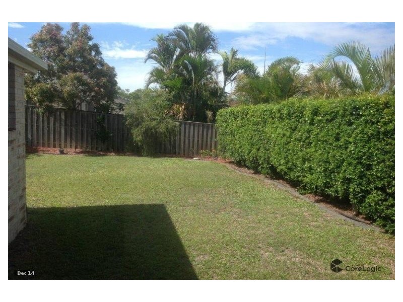 6 Bengar Place, Seventeen Mile Rocks QLD 4073