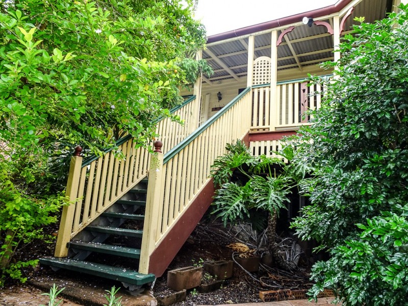 67 Dovetree Crescent, Sinnamon Park QLD 4073