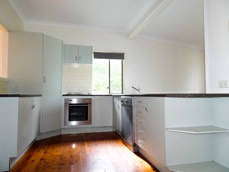 67 Dovetree Crescent, Sinnamon Park QLD 4073