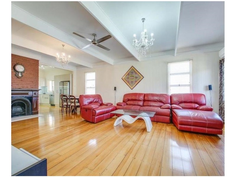 24 Vine Street, Clayfield QLD 4011