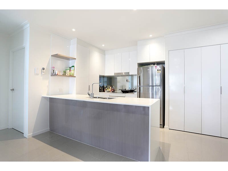 1103/8 Lochaber St, Dutton Park QLD 4102