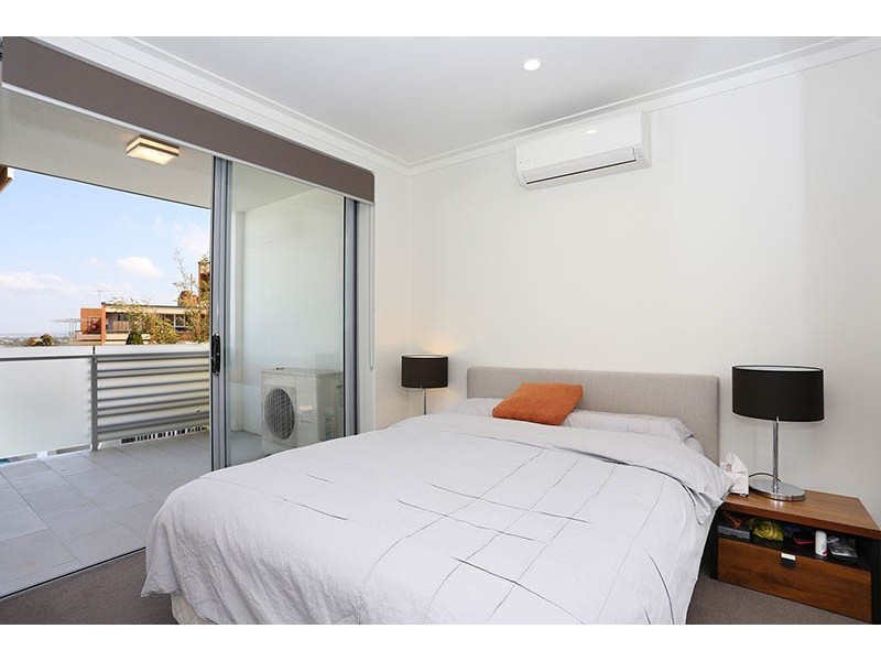 1103/8 Lochaber St, Dutton Park QLD 4102