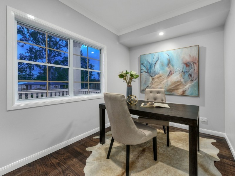 11 Arbour street, Sherwood QLD 4075