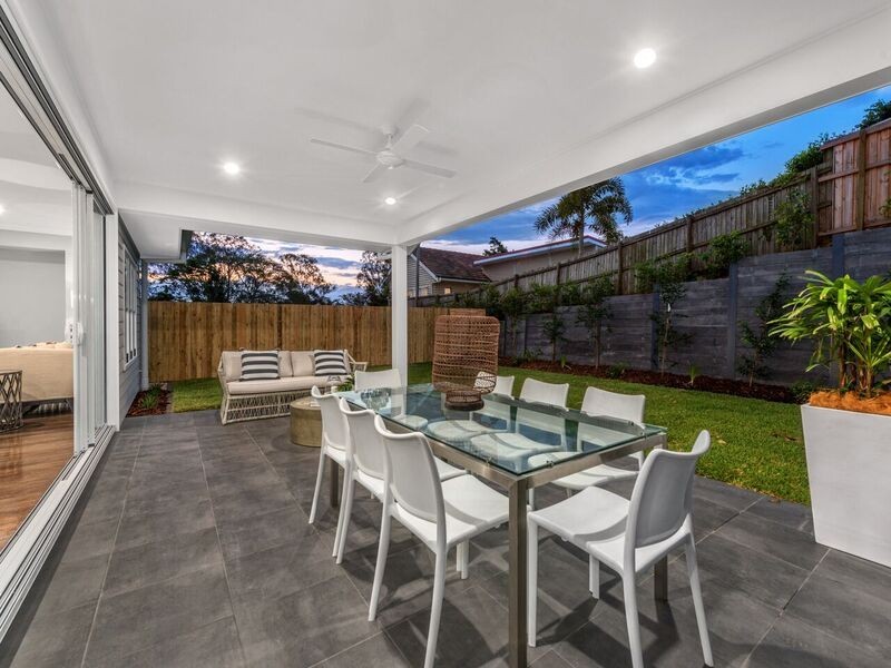 11 Arbour street, Sherwood QLD 4075