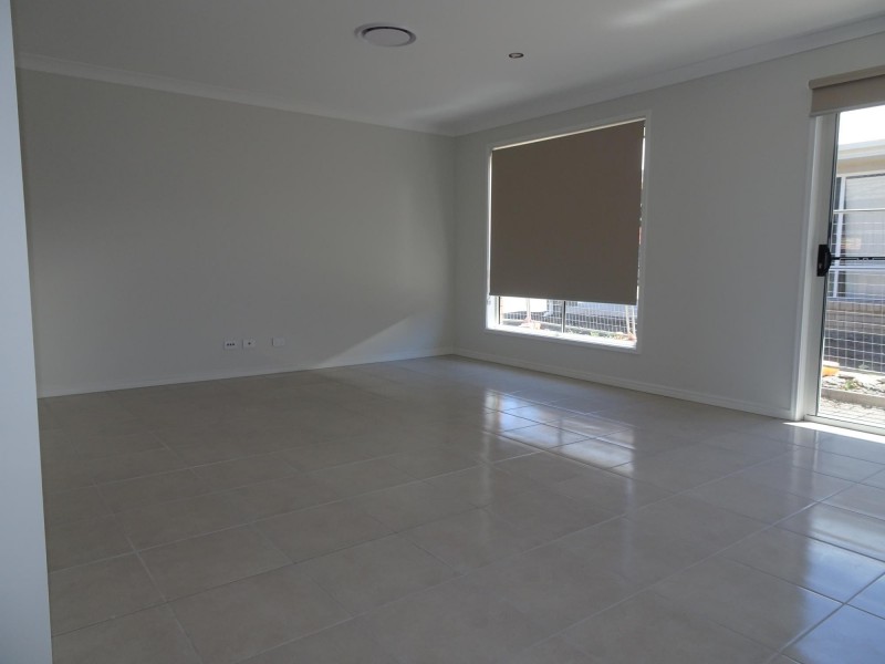 17 Capestone Blvd, Mango Hill QLD 4509
