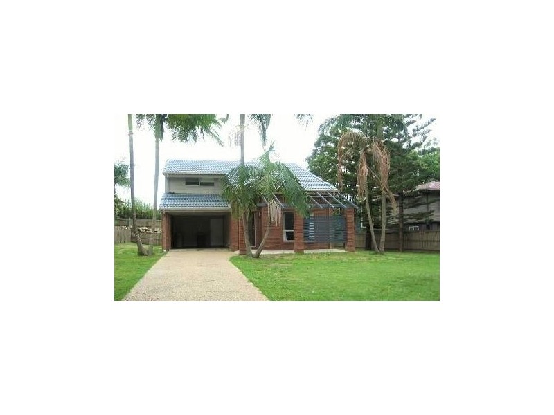 62 Hall Street, Sherwood QLD 4075