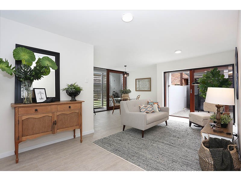 2/32 London Road, Clayfield QLD 4011