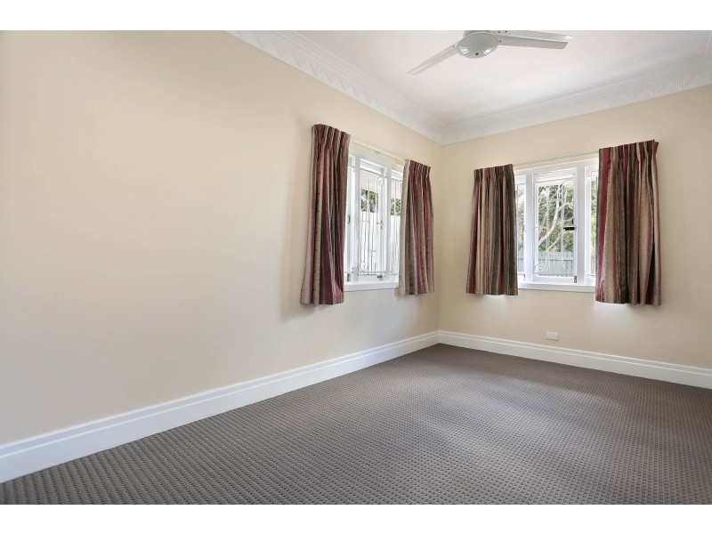 100 Christian Street, Clayfield QLD 4011