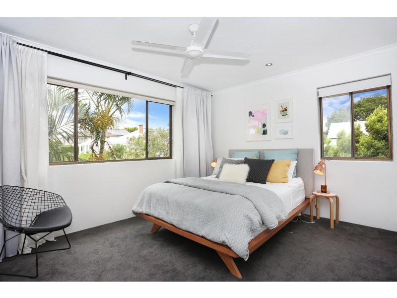 4/52 London Road, Clayfield QLD 4011