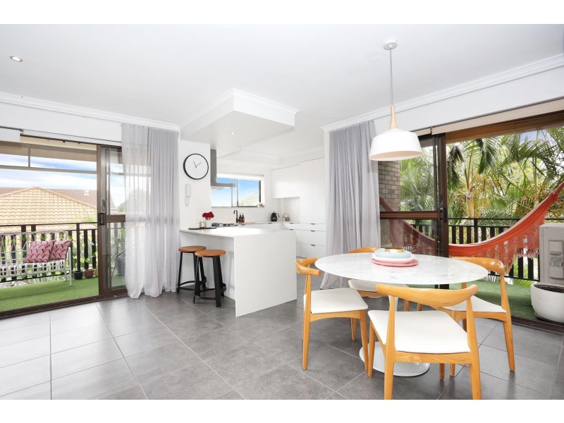 4/52 London Road, Clayfield QLD 4011